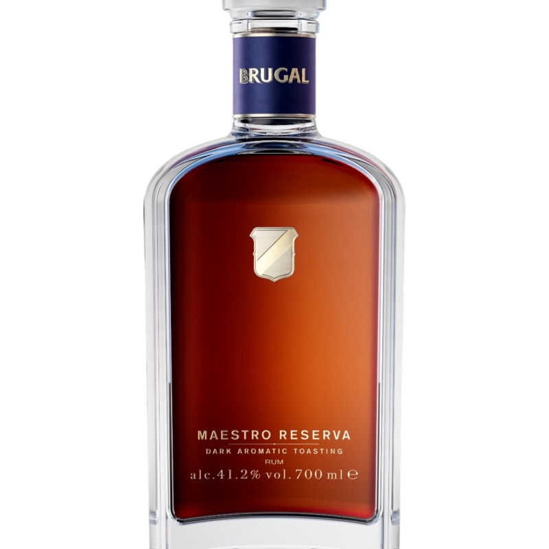 Brugal - Maestro Reserva, Dark Aromatic Toasting Rum - 700 ml