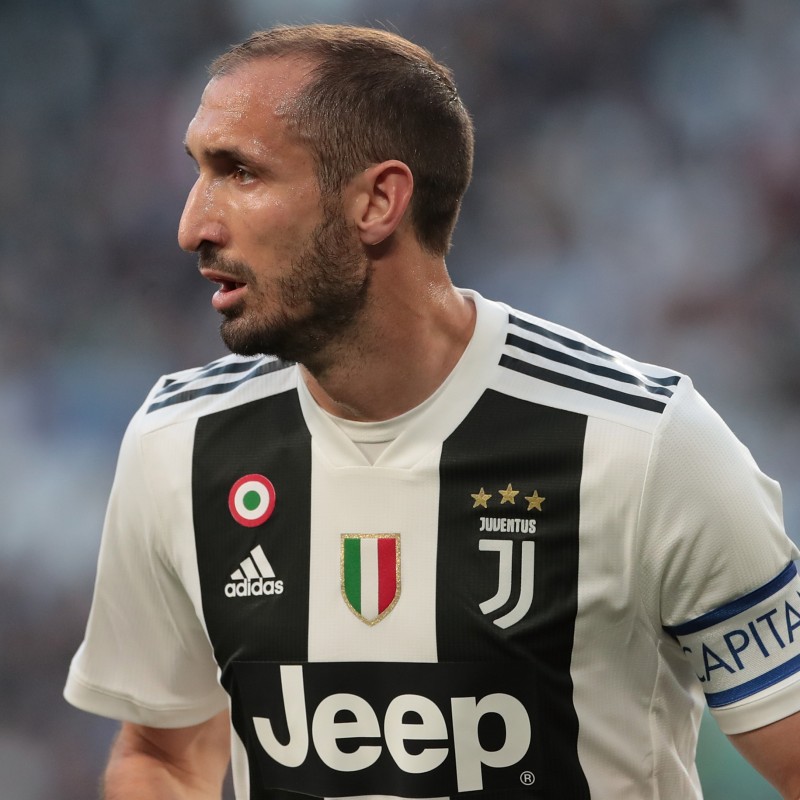 Chiellini's Authentic Juventus 2018/19 Signed Shirt 