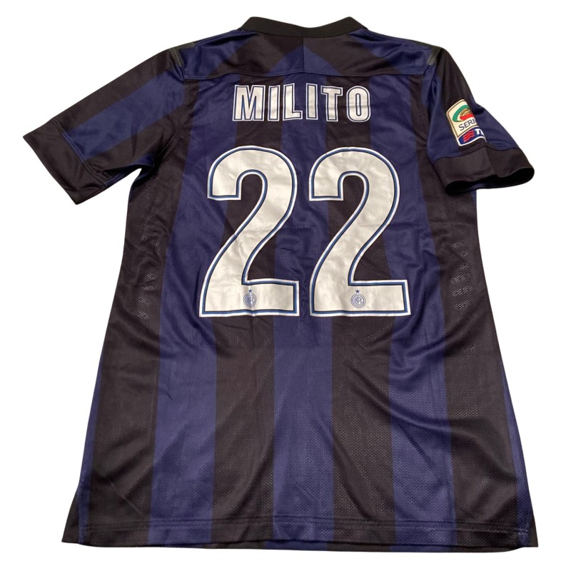 Milito's Inter Milan Match-Issued Shirt, 2013/14