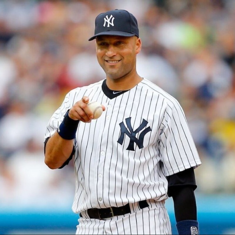 Official New York Yankees Ball Signed by Derek Jeter