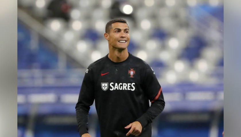 Nike Neck Warmer - Signed by Cristiano Ronaldo