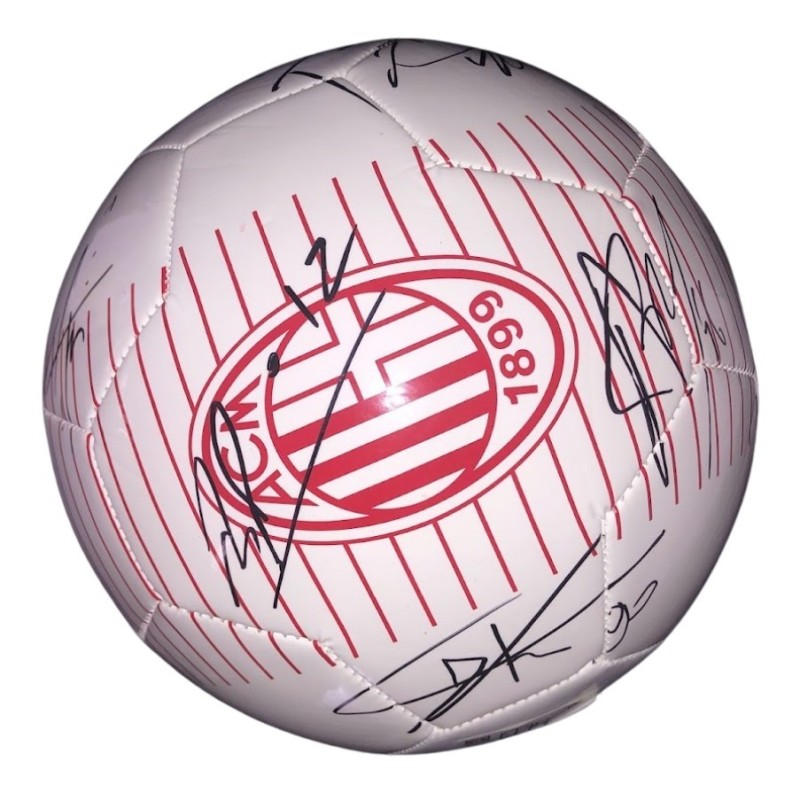 Official AC Milan Football, 2022/23 - Signed by the Team