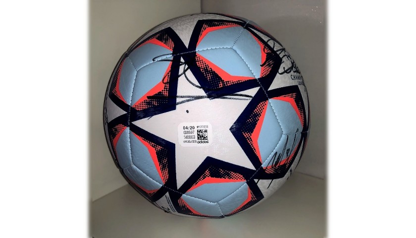 Pallone Ufficiale UCL 2020/21 - Autografato dalla Juventus - CharityStars