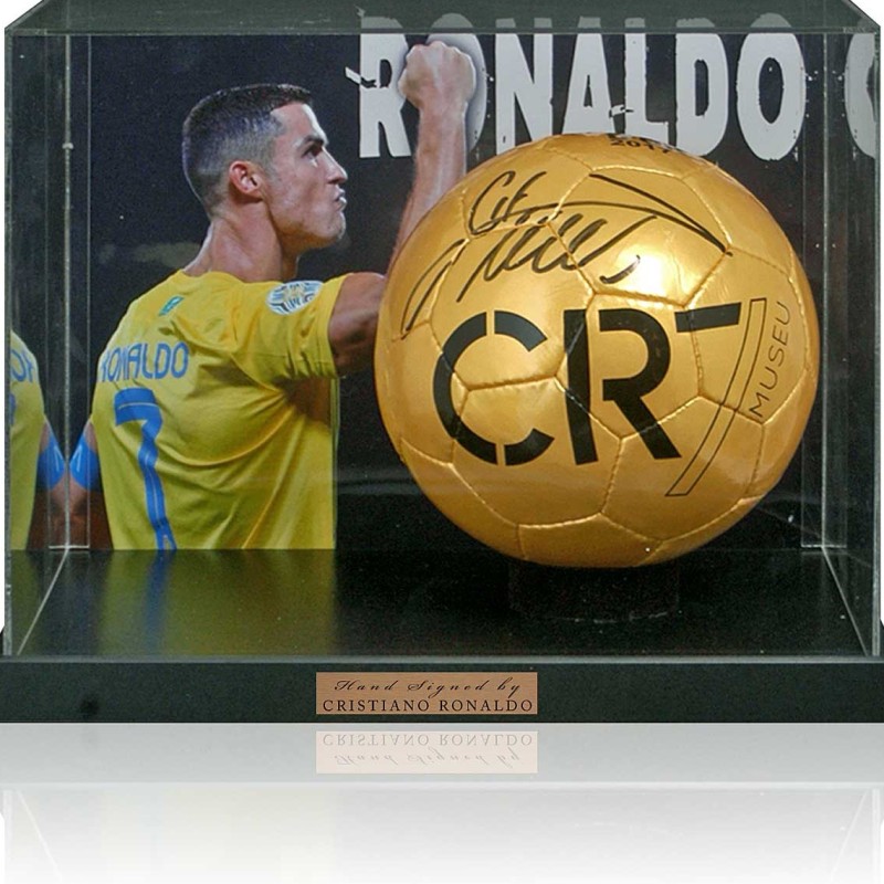 Pallone d'oro in teca - Autografato da Cristiano Ronaldo 