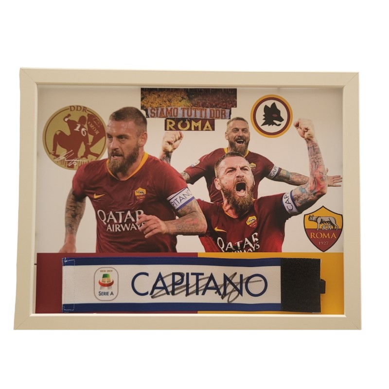 Quadro Fascia capitano Serie A, 2018/19 - Autografata da Daniele De Rossi