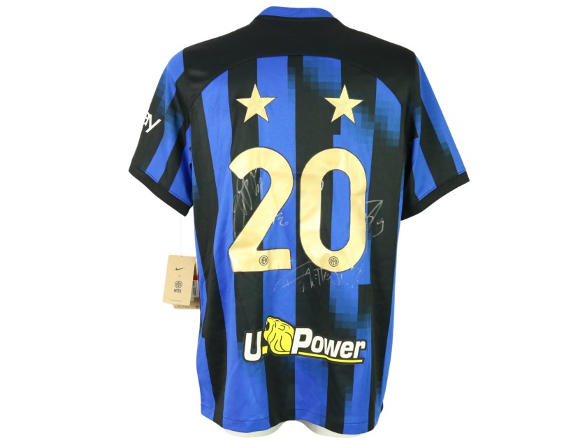 Scudetto Official Inter Milan Shirt, 2023/24 - Signed by the players