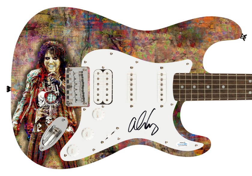 Chitarra Fender con grafica personalizzata 'Artistic Eminence' firmata da Alice Cooper