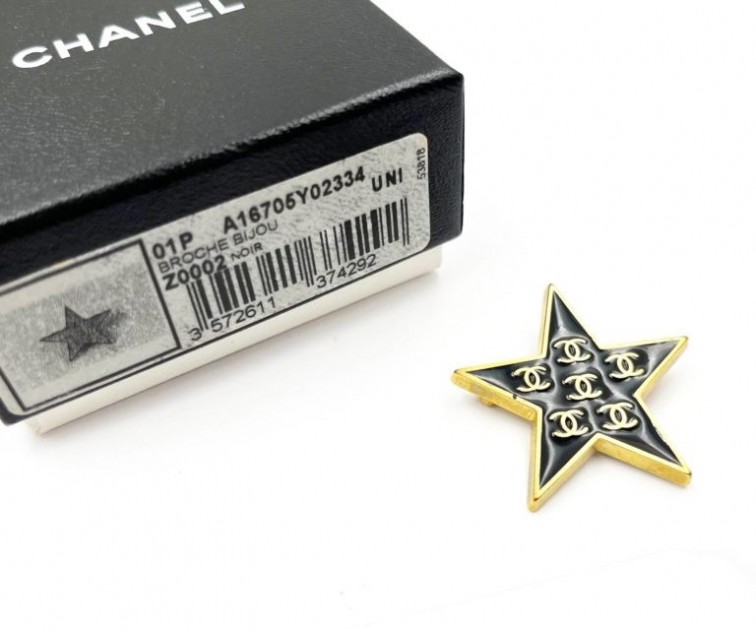 Chanel Set of CC Black Star Jewelry