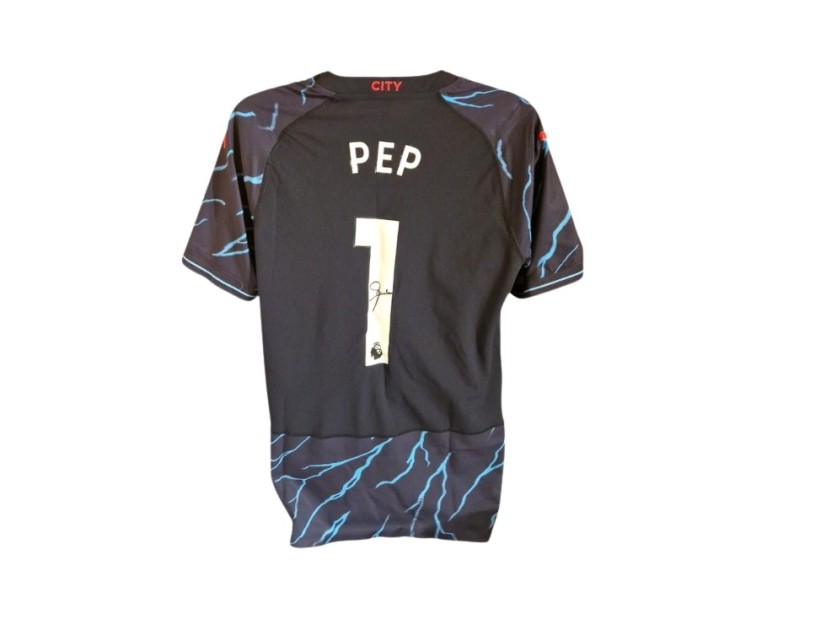 Maglia third ufficiale Manchester City 2023/24 firmata da Pep Guardiola con scatola