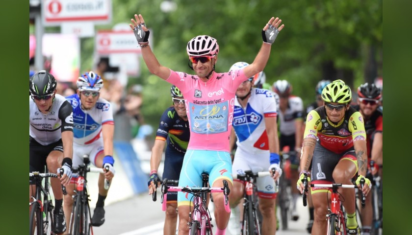 Vincenzo Nibali's Pink Signed Jersey, Giro d'Italia 2016 
