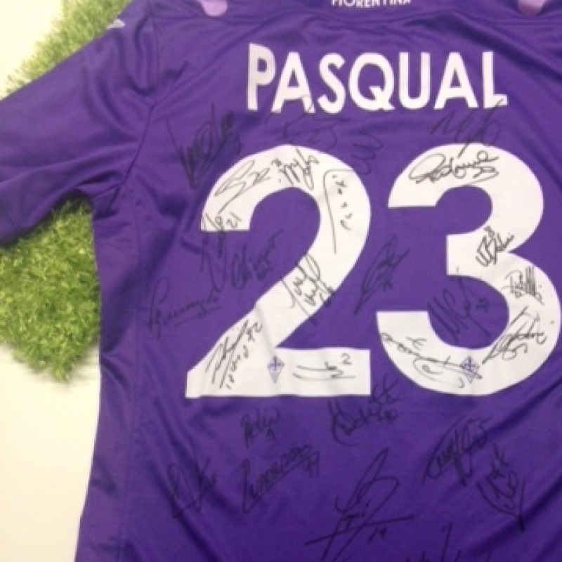 Maglia Fiorentina di Pasqual autografata dalla squadra