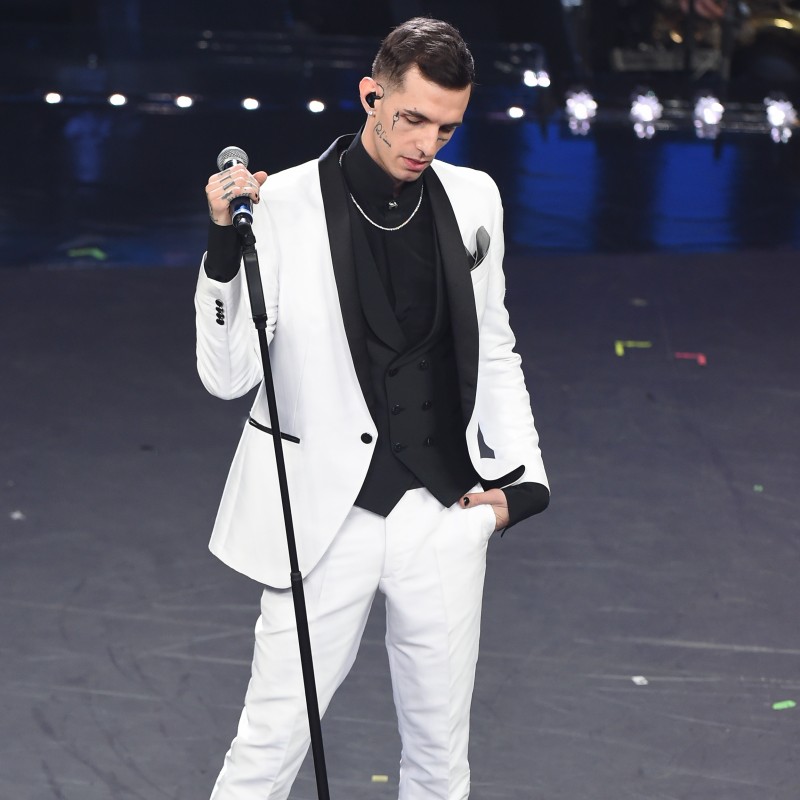 Carlo Pignatelli White Tuxedo Worn by Italian Rapper Achille Lauro at Sanremo Festval