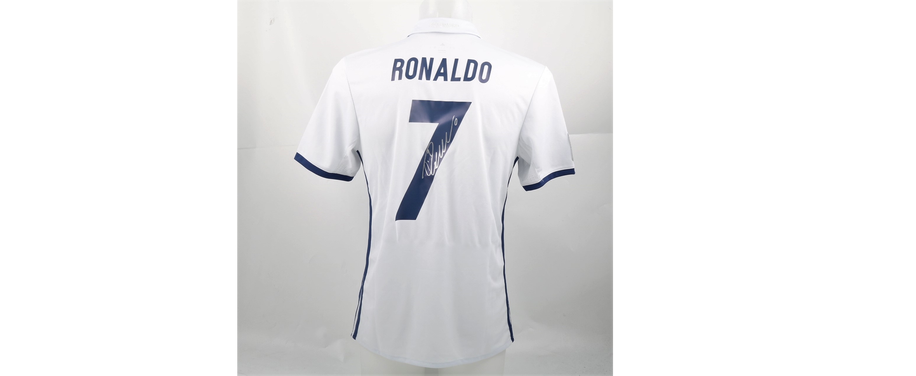 Signed Cristiano Ronaldo 2016/2017 Home Jersey - CharityStars