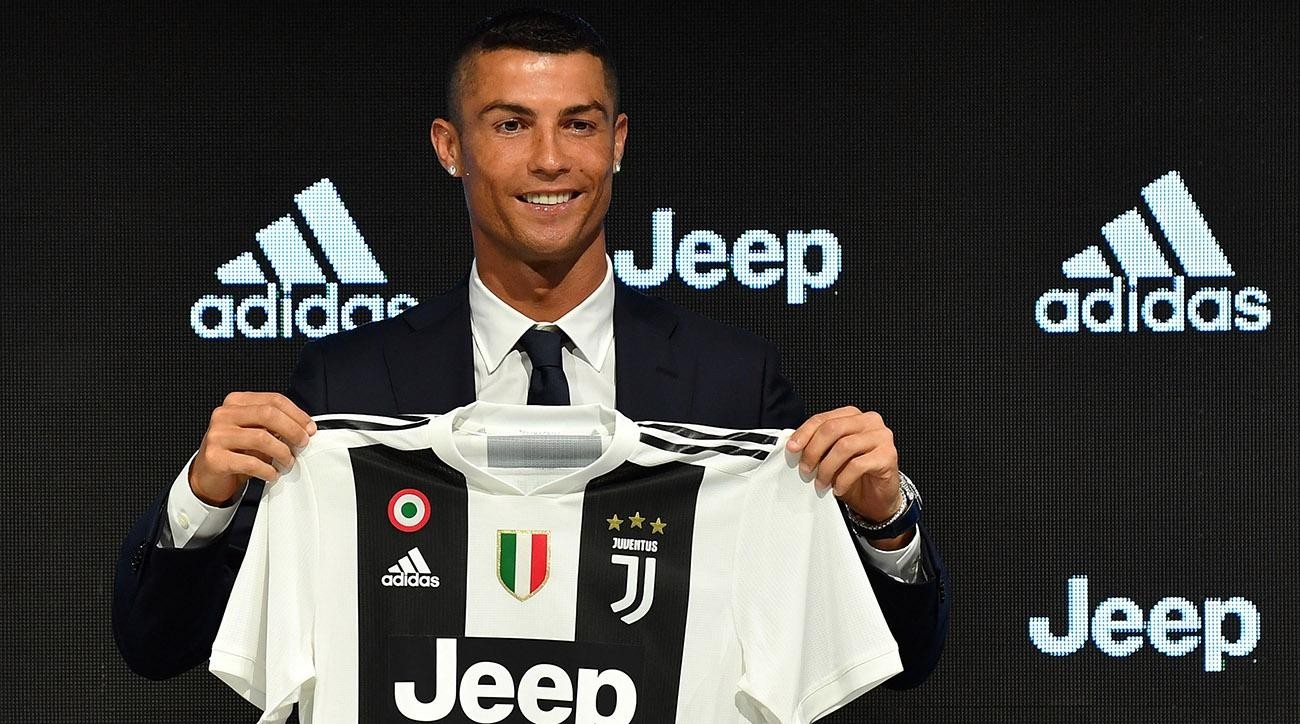 Maglia ufficiale Juventus firmata da Cristiano Ronaldo - CharityStars