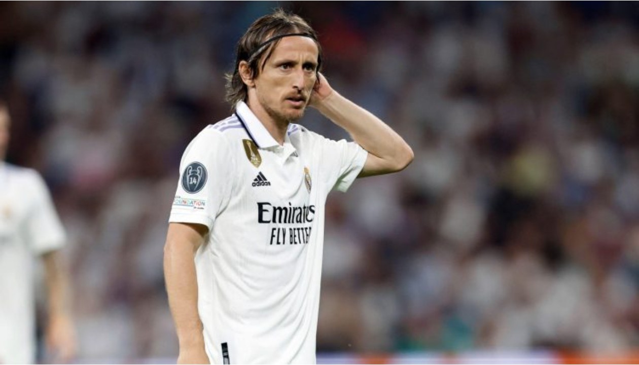 Luka Modrić Real Madrid Match Shirt, 2018/19 - CharityStars