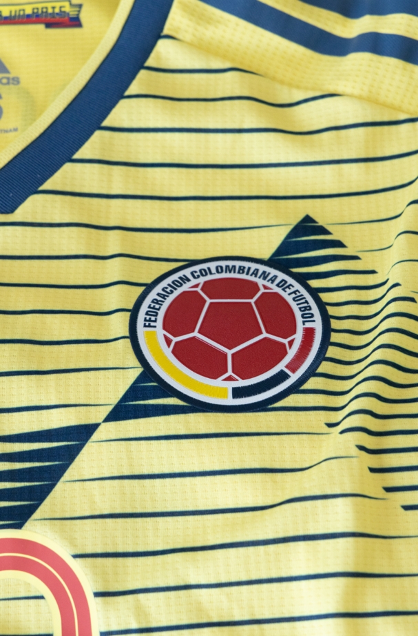 Autographed Colombia National Team Jersey | James Rodriguez #10