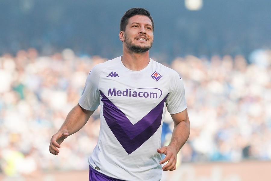 Jovic's Match Shirt, Empoli-Fiorentina 2022 - Signed by the Squad