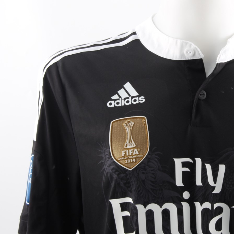 Benzema Real Madrid issued/worn shirt, Spanish Liga 2013/2014 - CharityStars