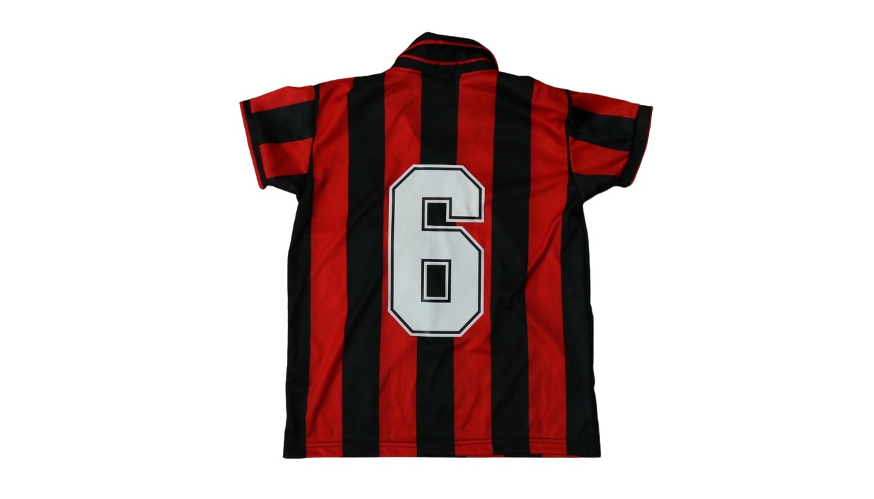 Official AC Milan Shirt, 1993/94 - CharityStars