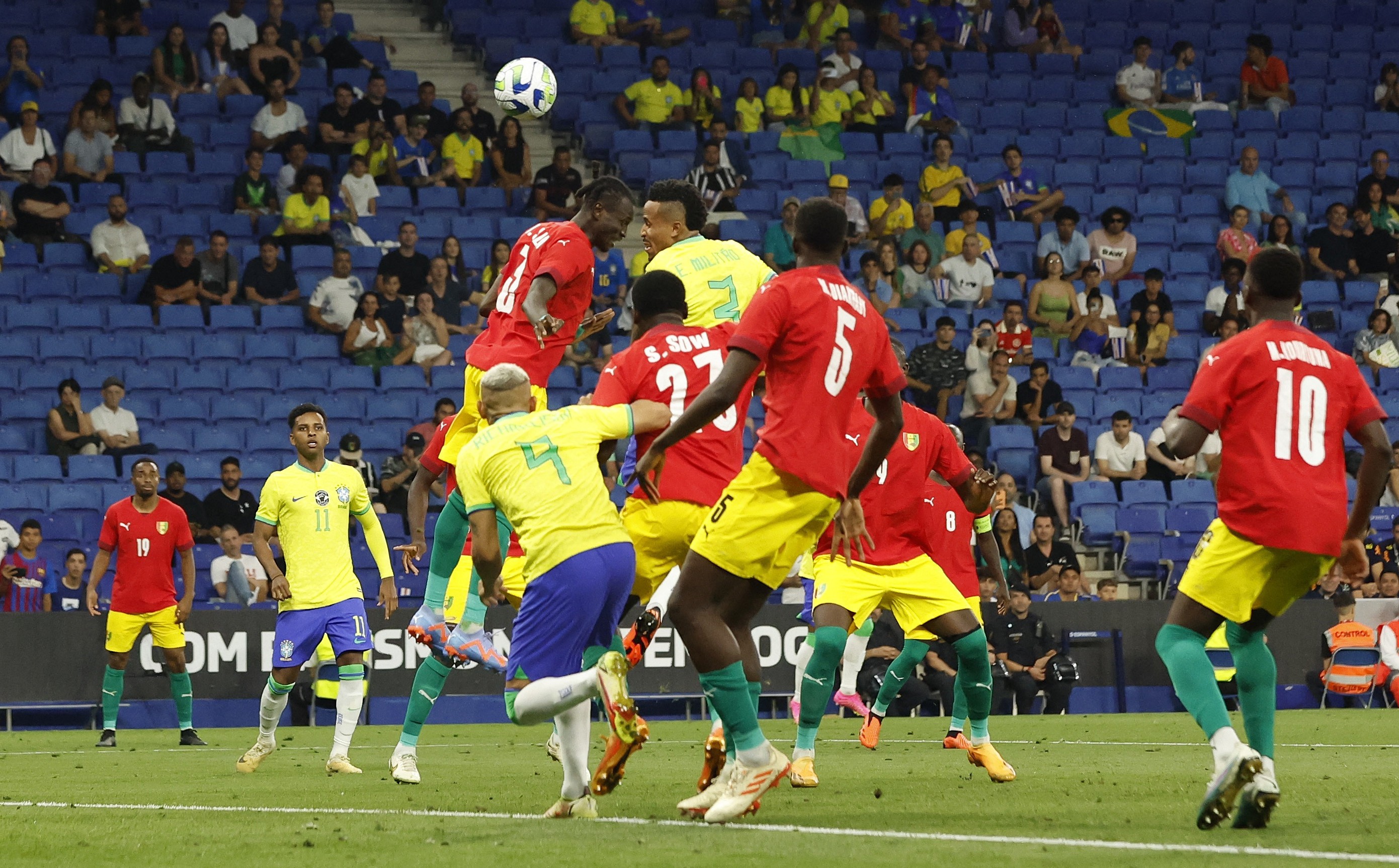 Why are Brazil wearing black jerseys in their friendly match against Guinea  in Barcelona? - AS USA