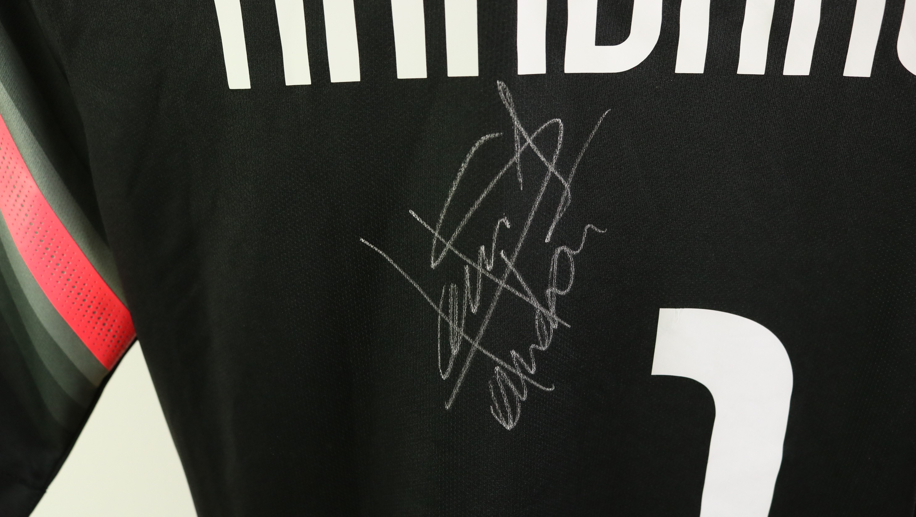 Chicharito Hernandez match worn and unwashed shirt, Milan - Real Madrid  2014. - CharityStars