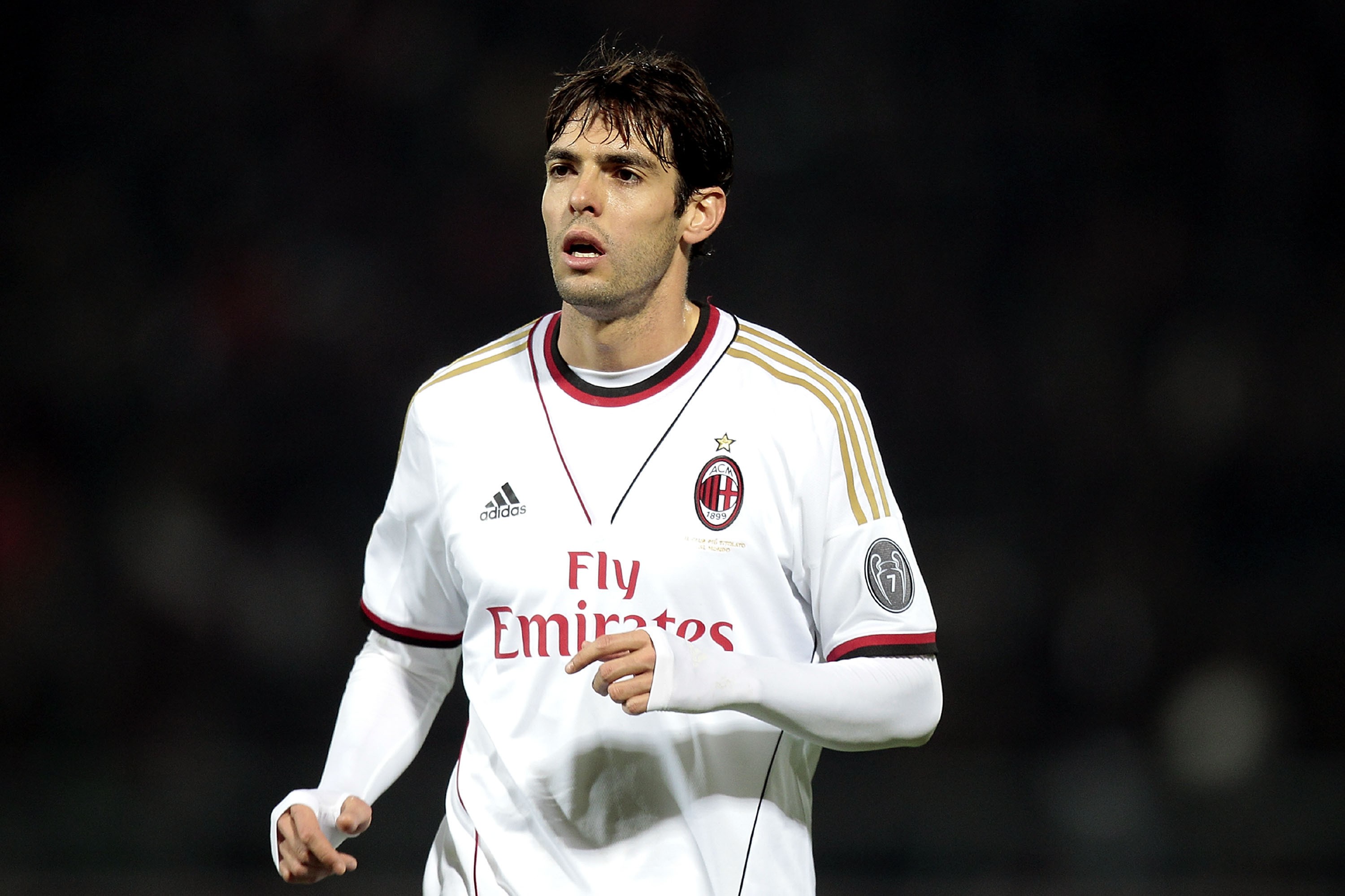 Why did Kaká wear the number 22 at AC Milan? - Quora