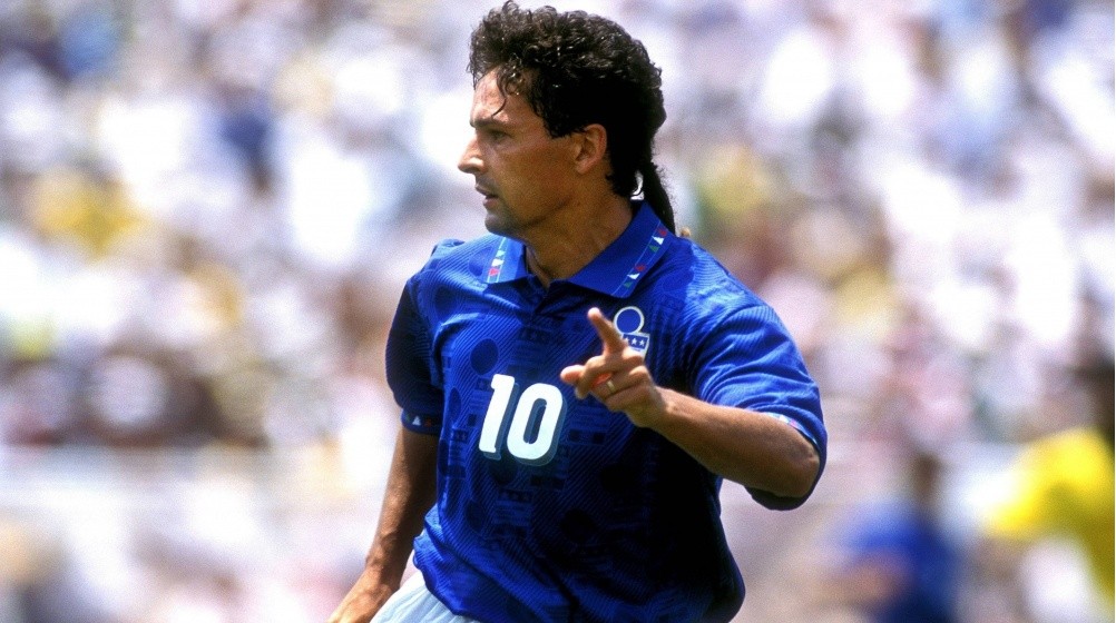 Roberto Baggio Official Signed Shin Guards - CharityStars