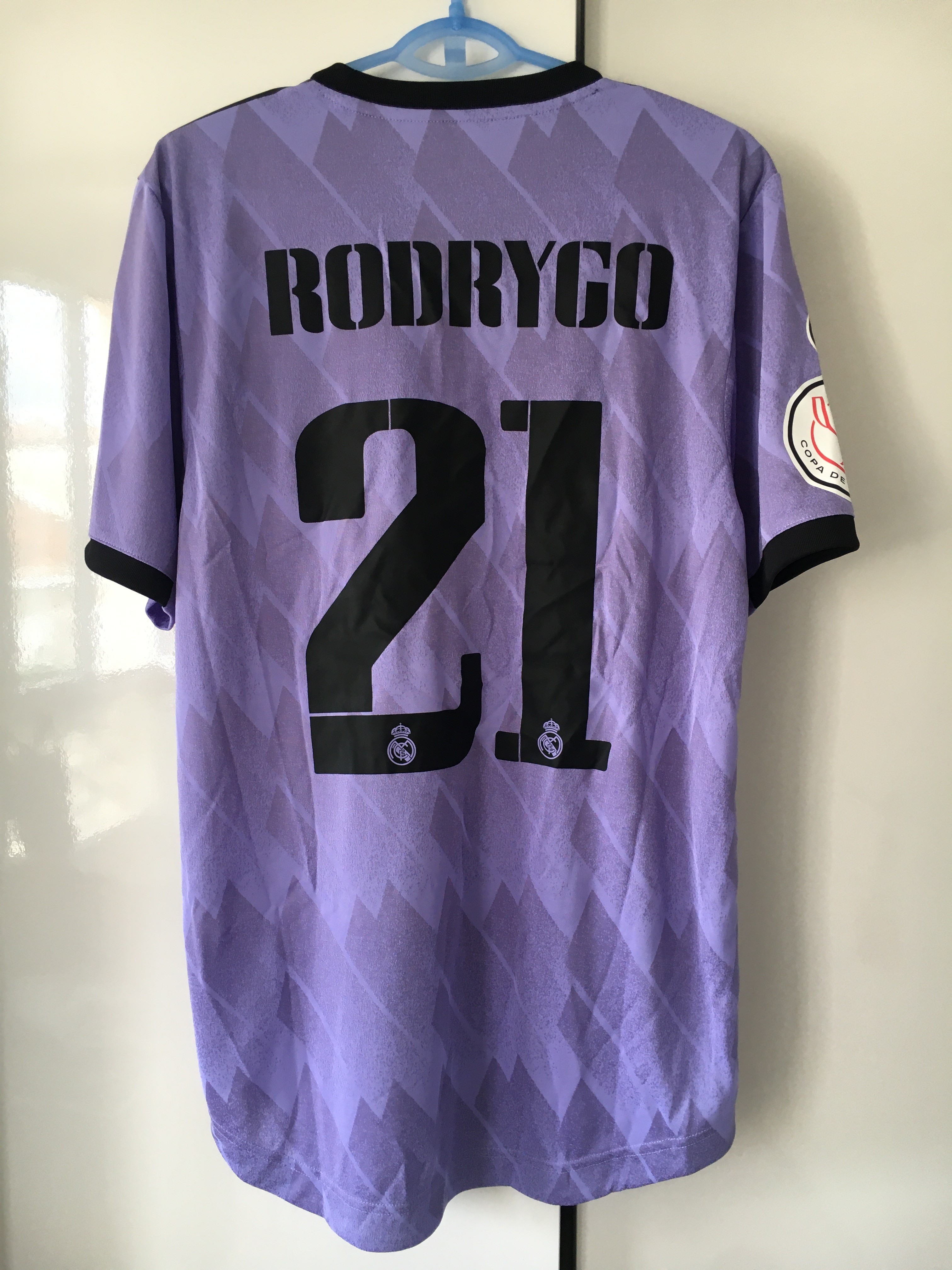 Real Madrid Jersey Custom RODRYGO #21 Soccer Jersey Home 2022/23