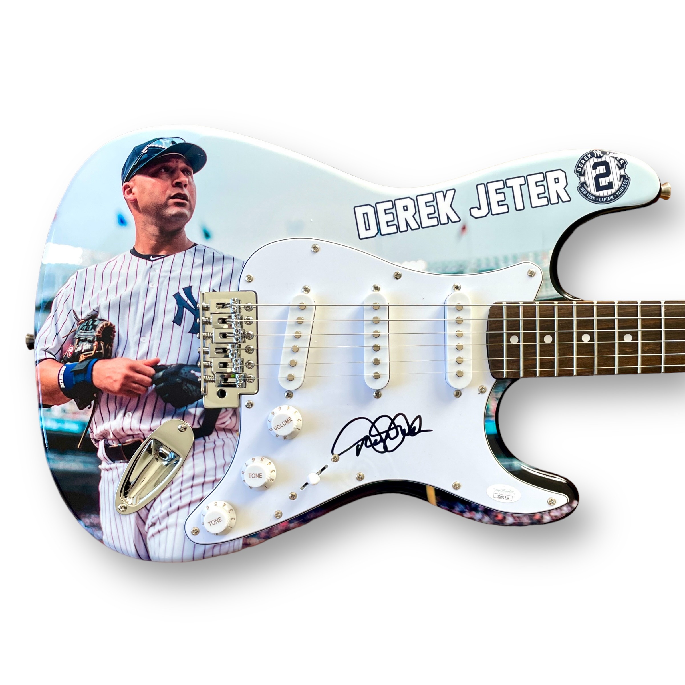 Derek Jeter's New York Yankees Signed Jersey - CharityStars