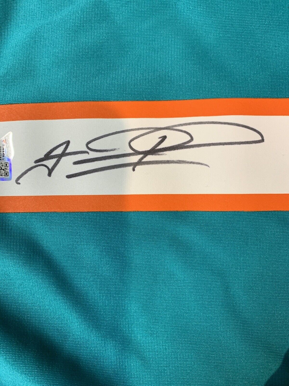 Tua Tagovailoa Miami Dolphins Autographed Signed Jersey With -  UK