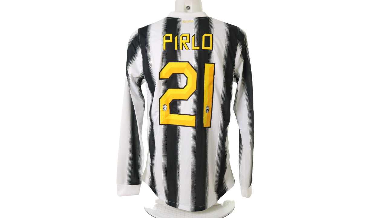 Pirlo's Italy Match-Issue/Worn Shirt, World Cup 2010 - CharityStars