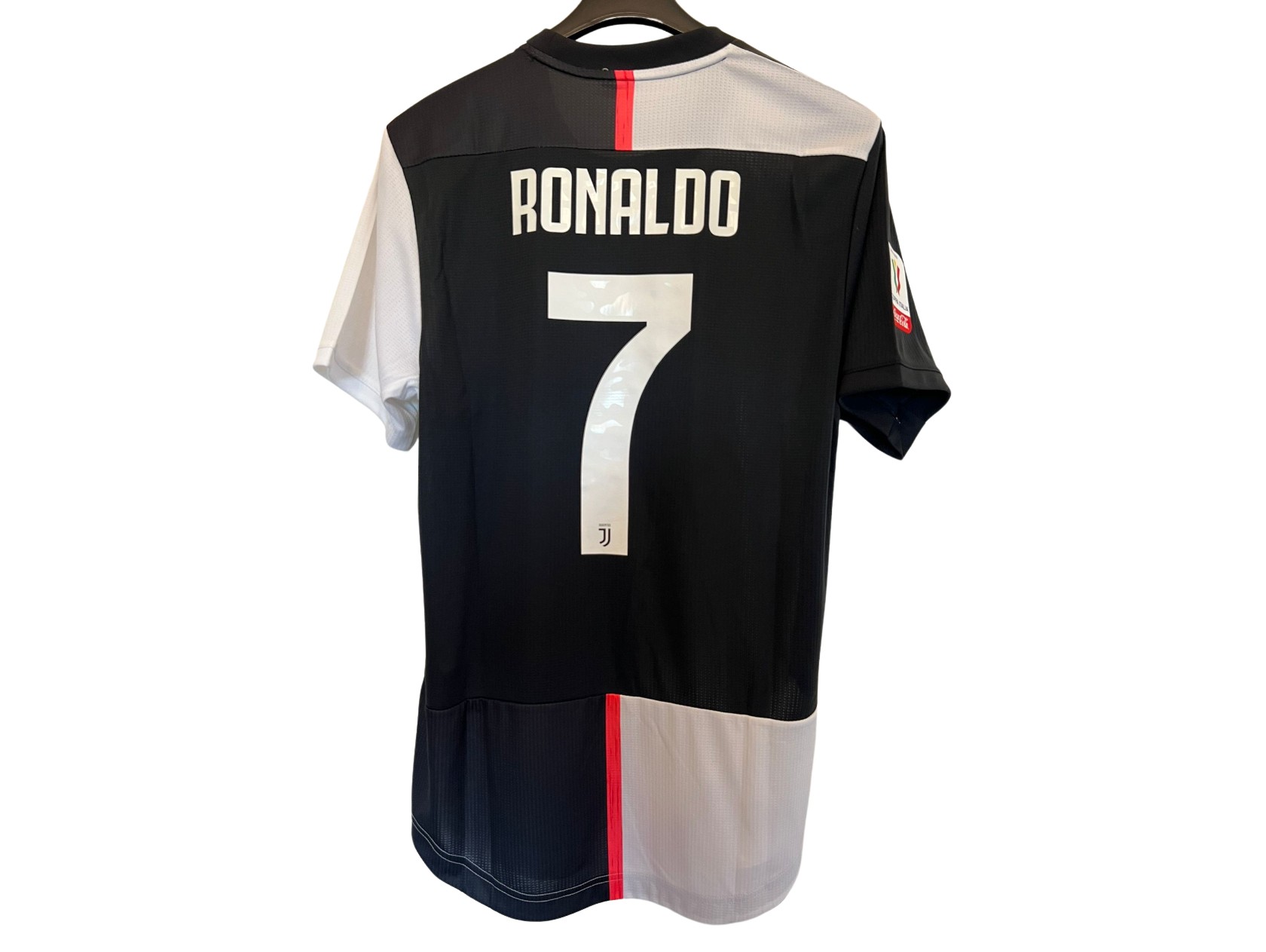 Ronaldo kit hot sale juventus