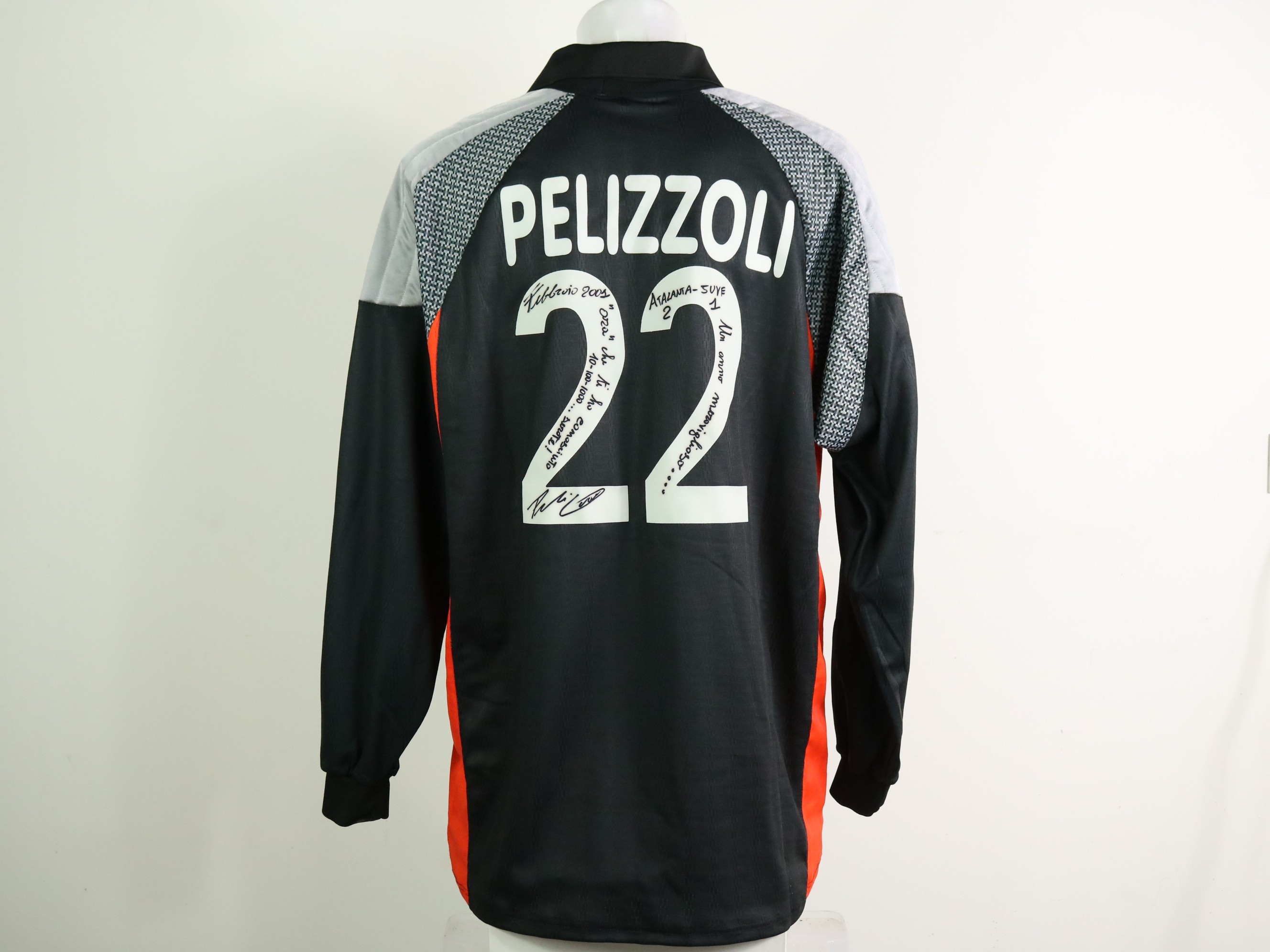 Buffon's Juventus Match Shirt, 2006/07 - CharityStars