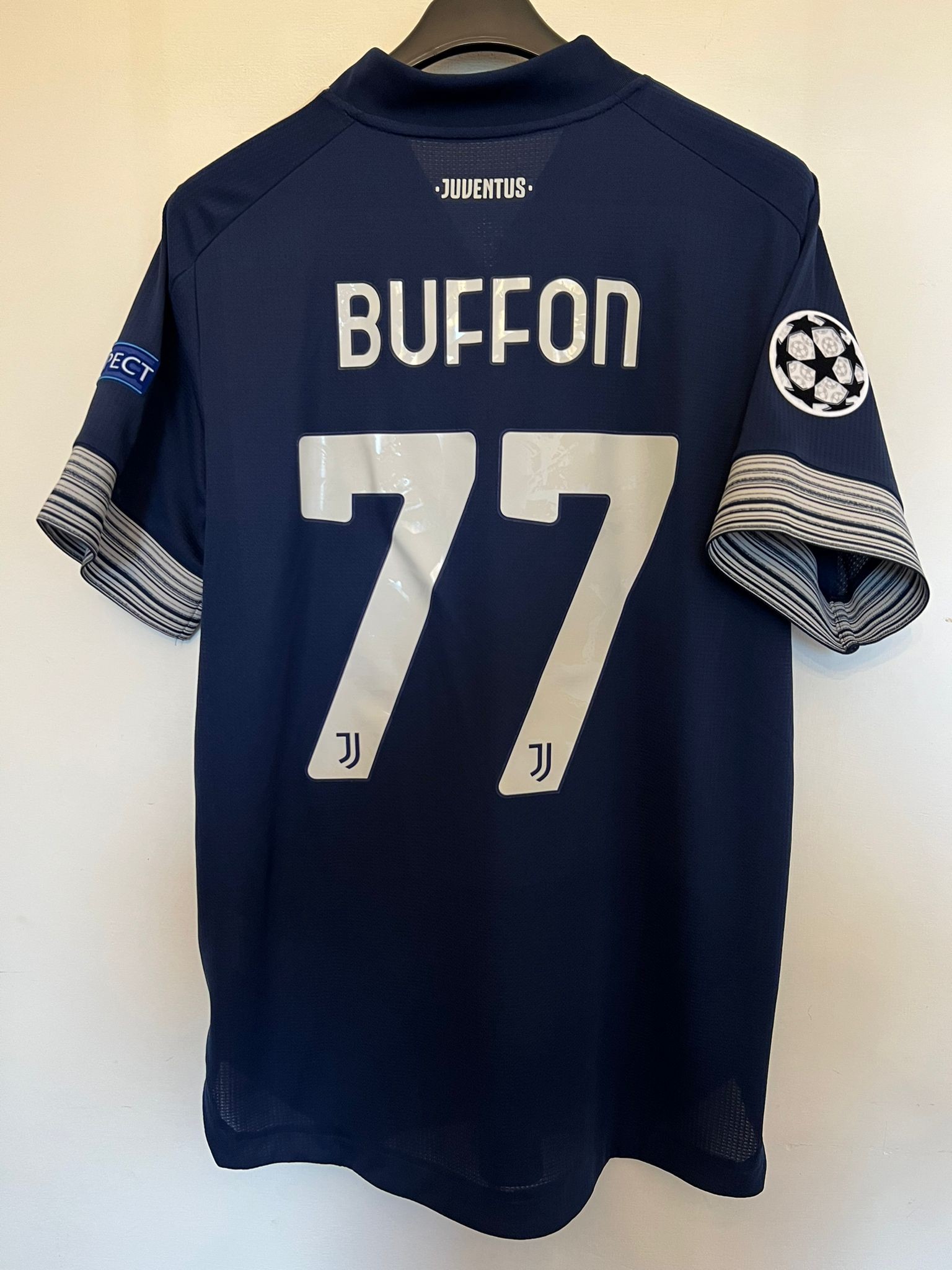 Maglia Buffon Juventus, preparata UCL 2020/21 - CharityStars
