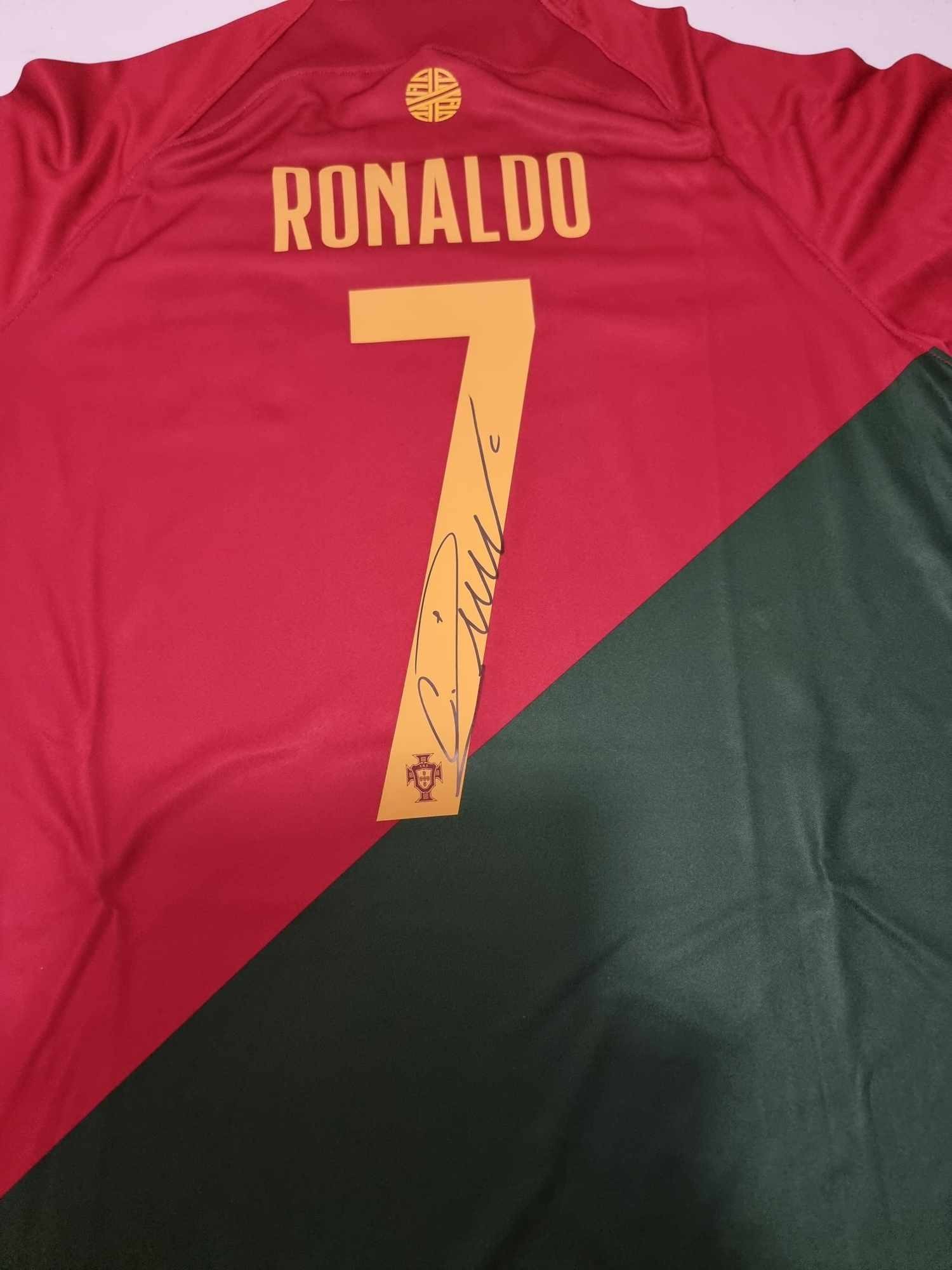 Acquista Maglia 2022/23 Portogallo calcio Away - Cristiano Ronaldo