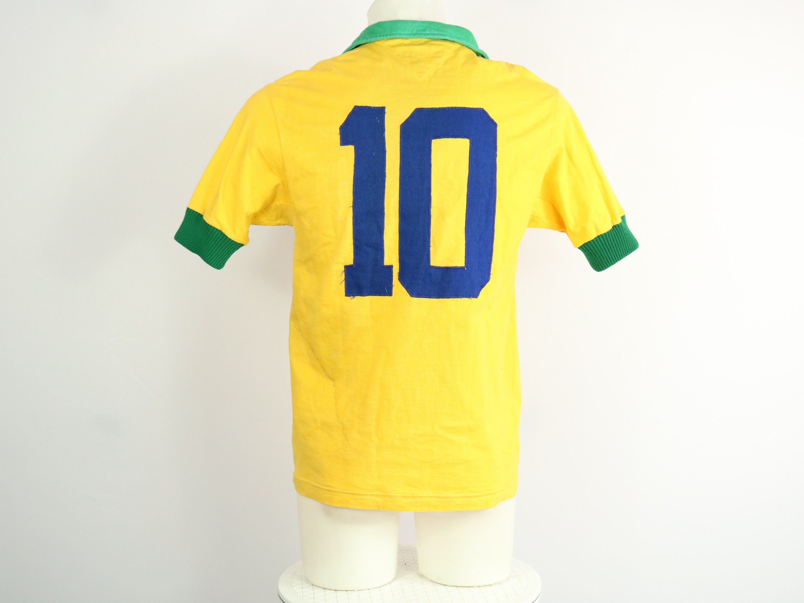 Maglia Pele Brasile, indossata 1965 - Autografata - CharityStars