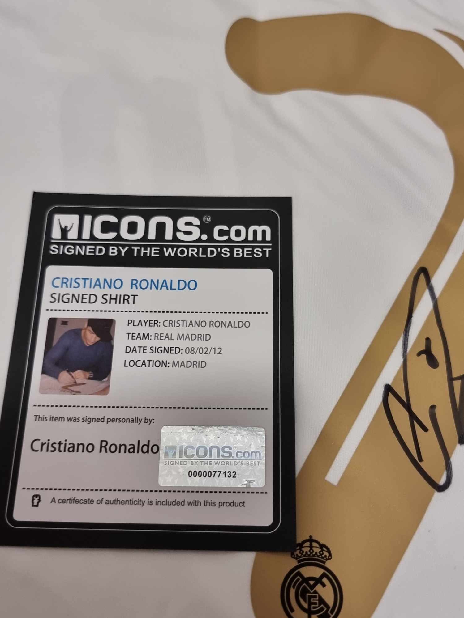 Maglia ufficiale Cristiano Ronaldo Real Madrid, 2011/12 - Autografata -  CharityStars