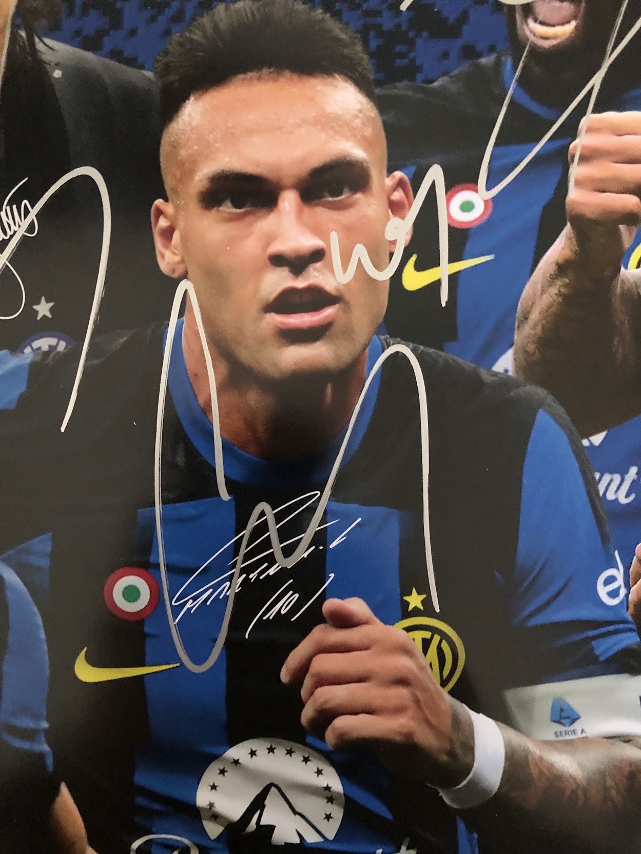 Calendario ufficiale Inter 2024 - Autografato dai giocatori - CharityStars