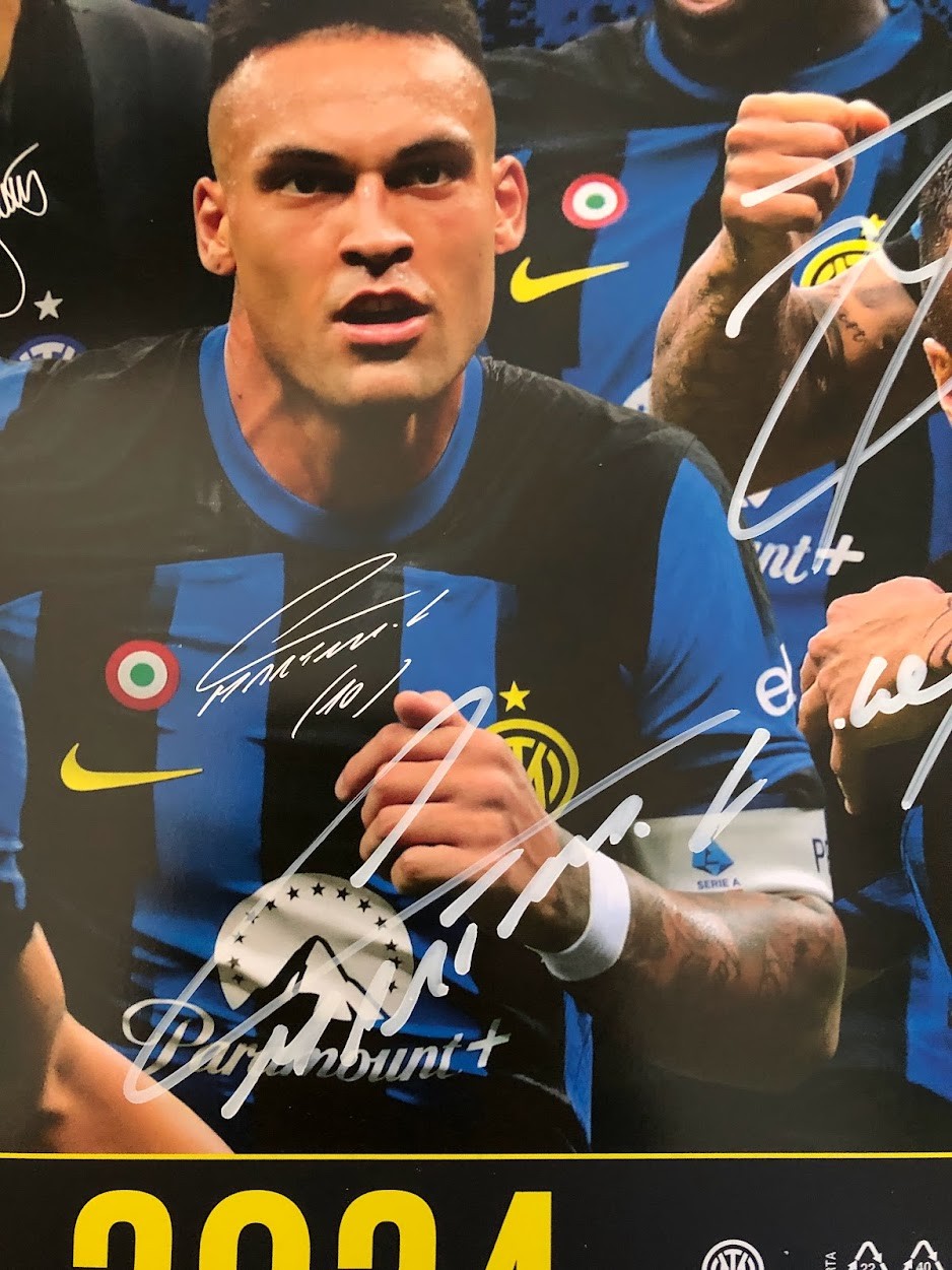 Calendario ufficiale Inter 2024 - Autografato dai giocatori - CharityStars