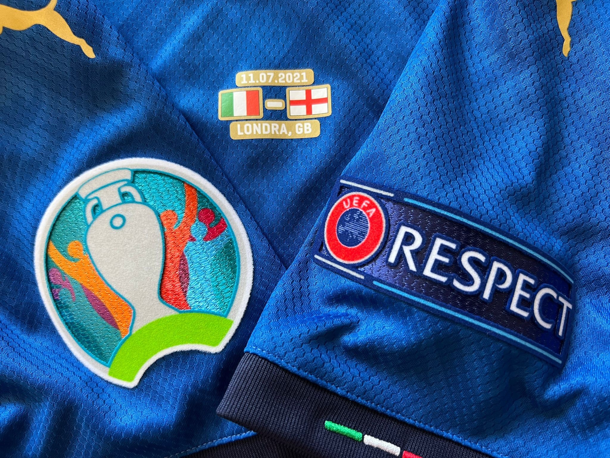 Chiesa's Signed Match Shirt, Italy vs England - Final Euro 2020 ...