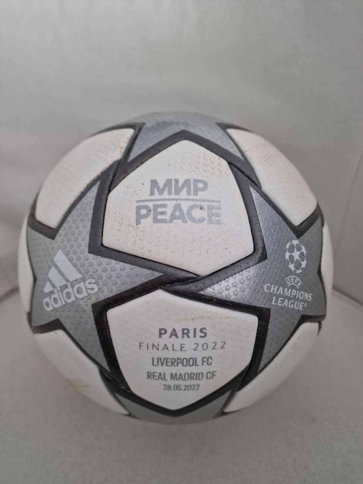 Champions league best sale ball 2001