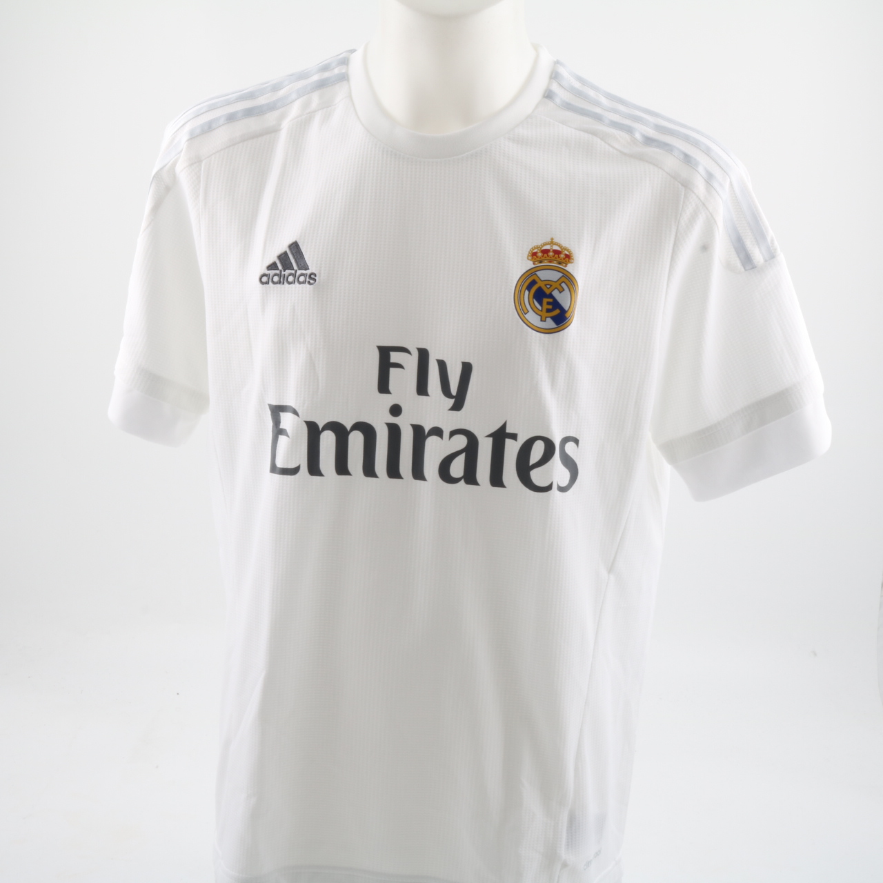 Cristiano Ronaldo Signed Replica Real Madrid 2016/17 Home Shirt 26284