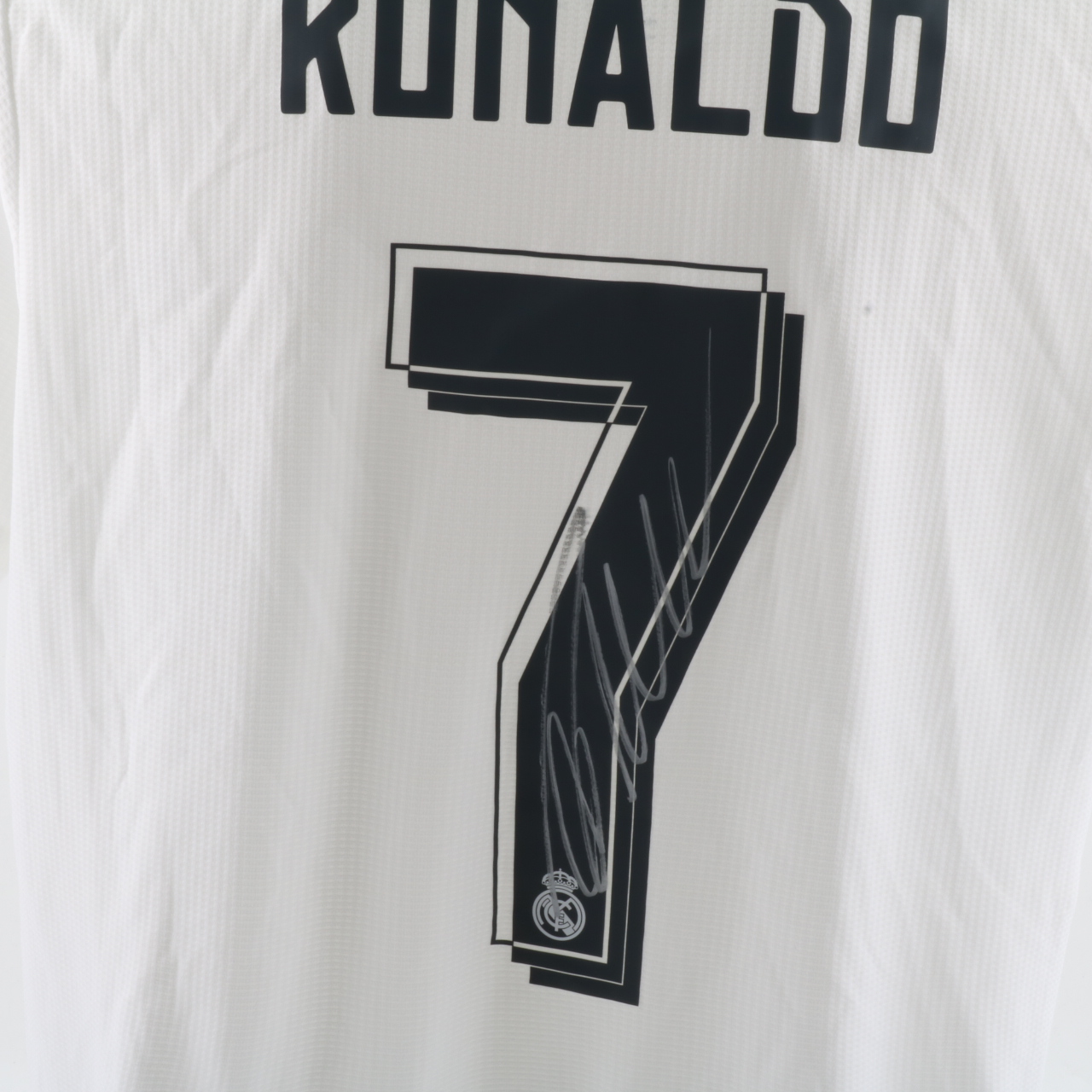 Cristiano Ronaldo Signed Real Madrid Home Shirt 2015-2016 - CharityStars