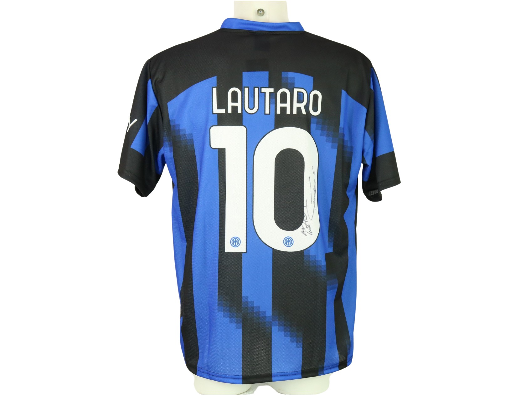 Lautaro Replica Inter Milan Signed Shirt, 2023/24 - CharityStars