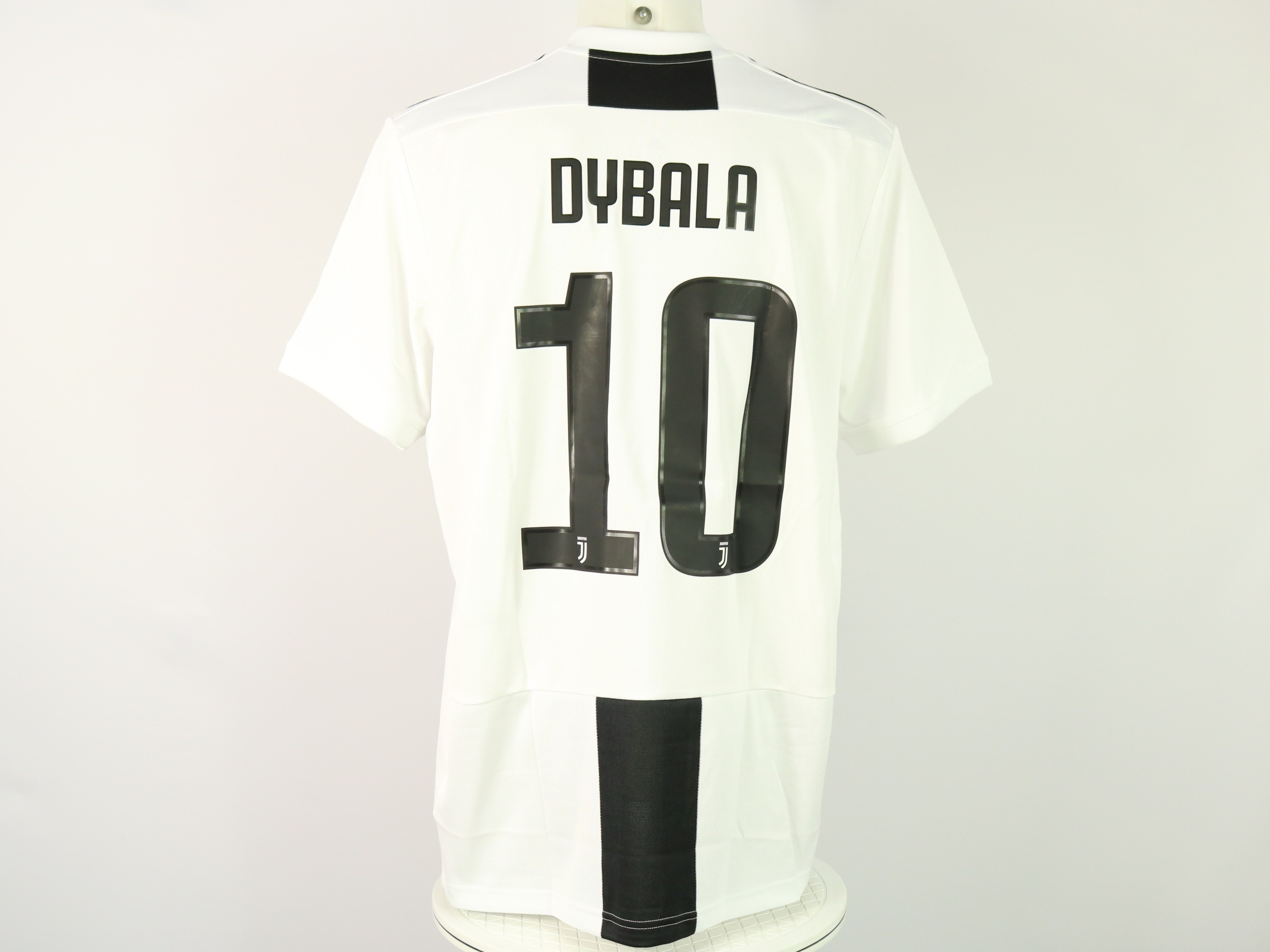Official Dybala Juventus Shirt, 2018/19 - CharityStars