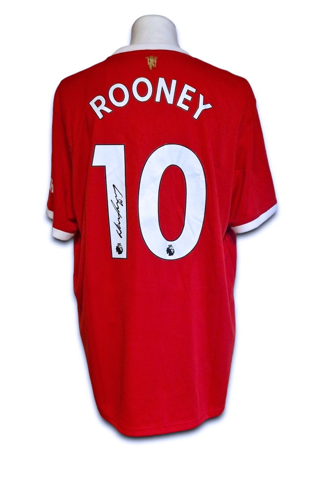 Wayne Rooney's Manchester United Signed Shirt - CharityStars