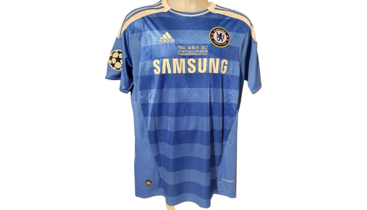 Frank Lampard's Chelsea 2012 Champions League Final Signed and
