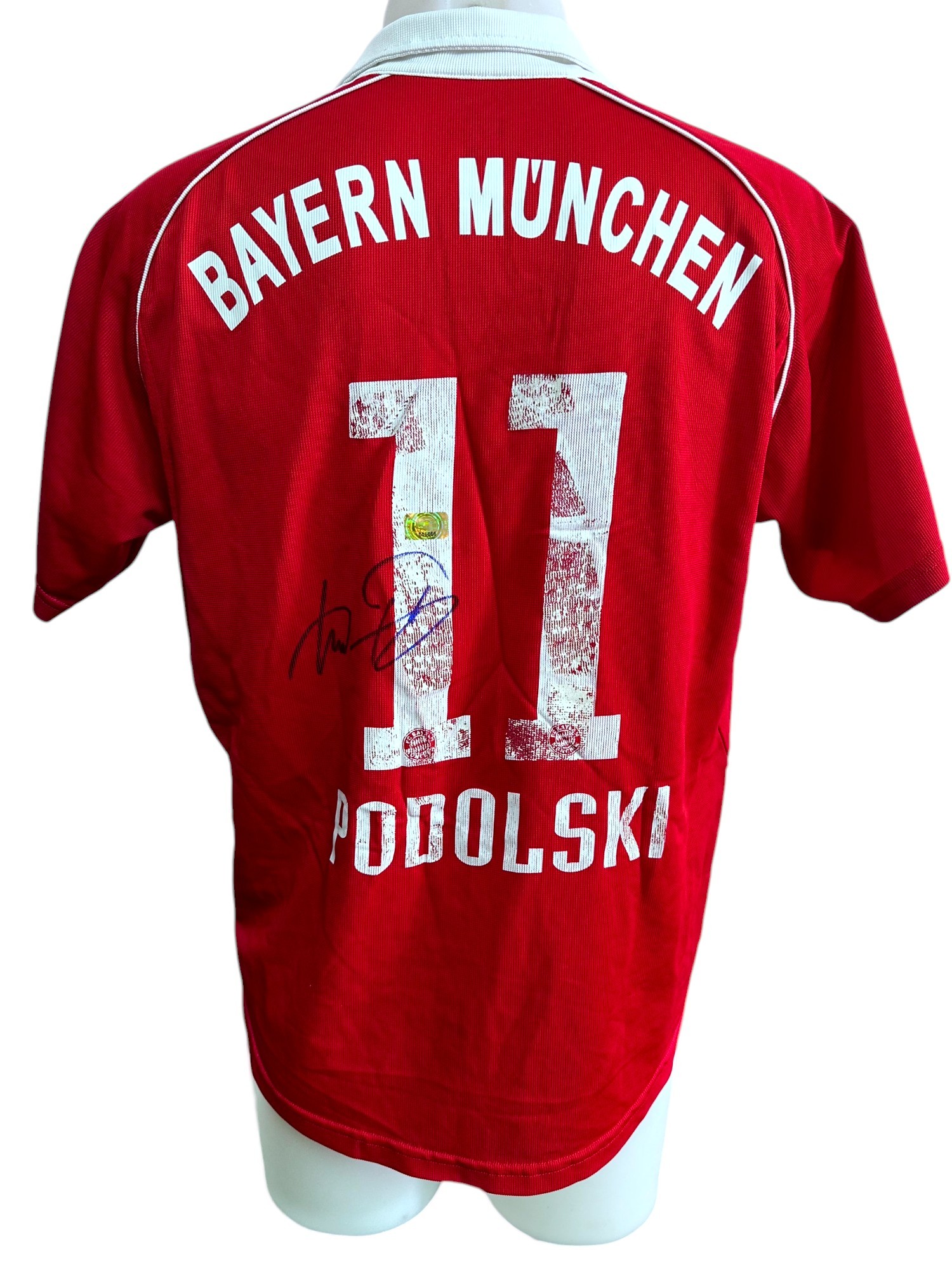  fc bayern munchen podolski ゲームシャツ Podolski's Bayern Monaco Signed Official Shirt, 2006/07 - CharityStars