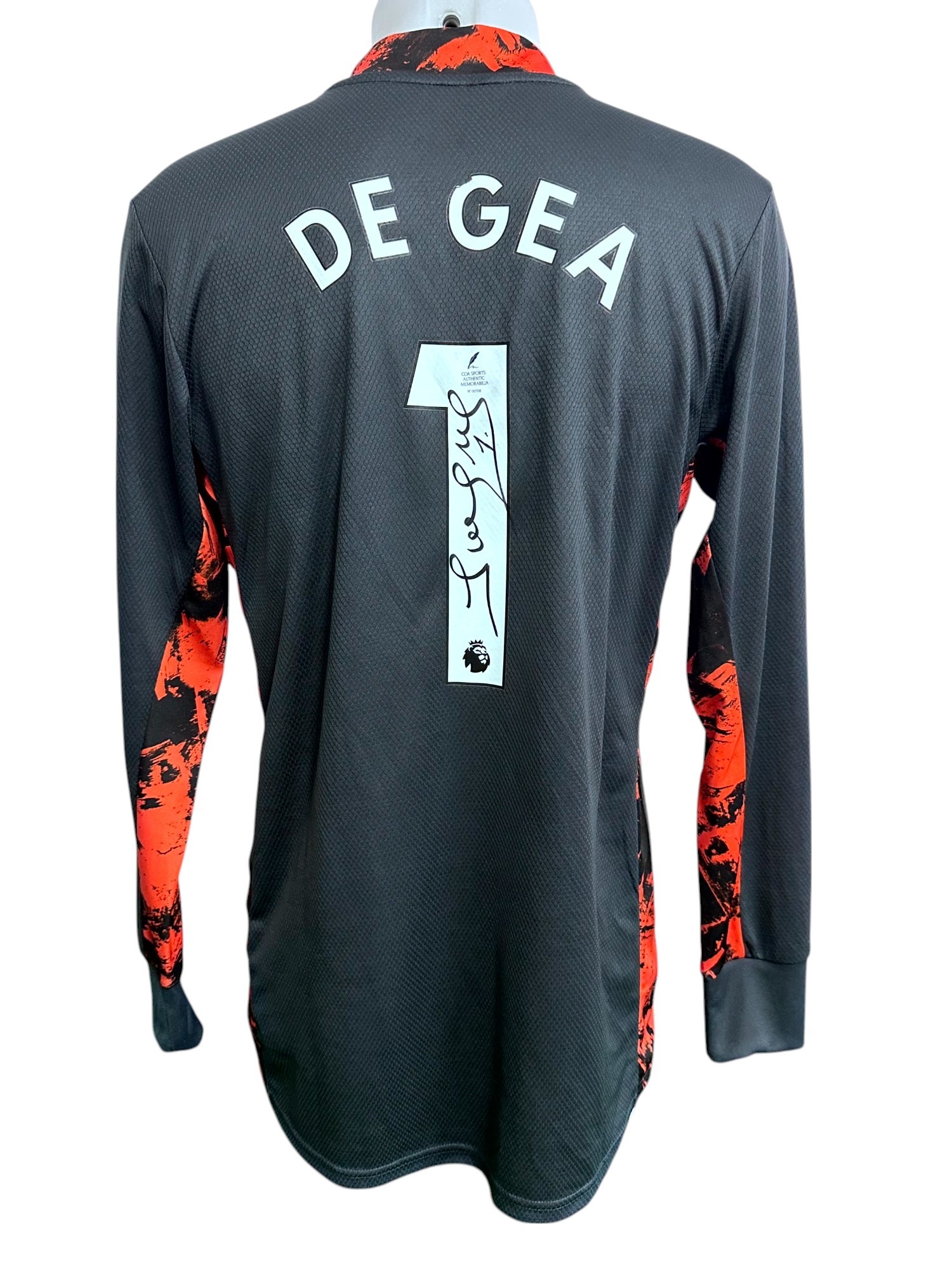 De Gea's Manchester United Signed Official Shirt, 2020/21