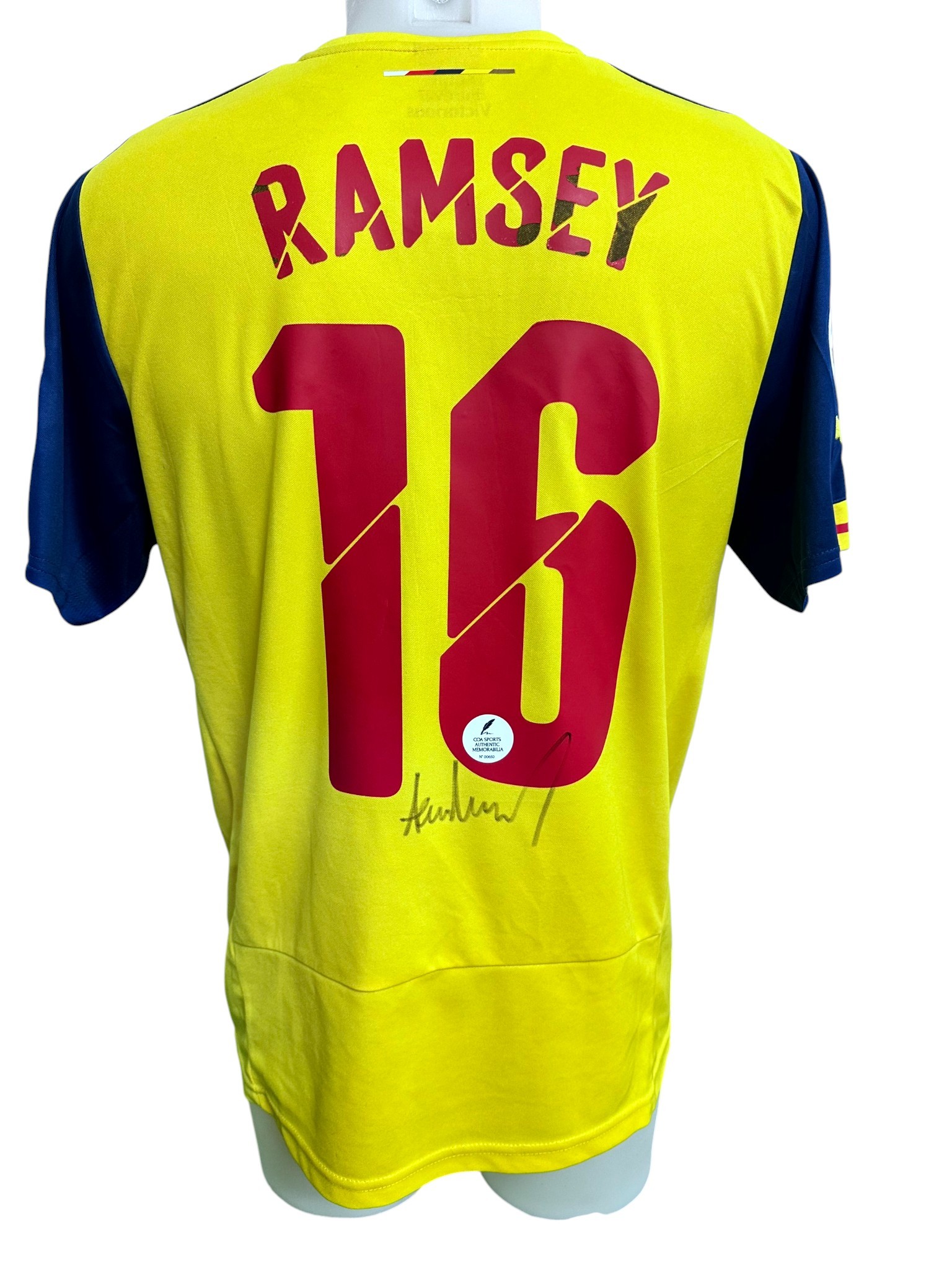 Ramsey's Arsenal Signed Official Shirt, UCL 2014/15 - CharityStars